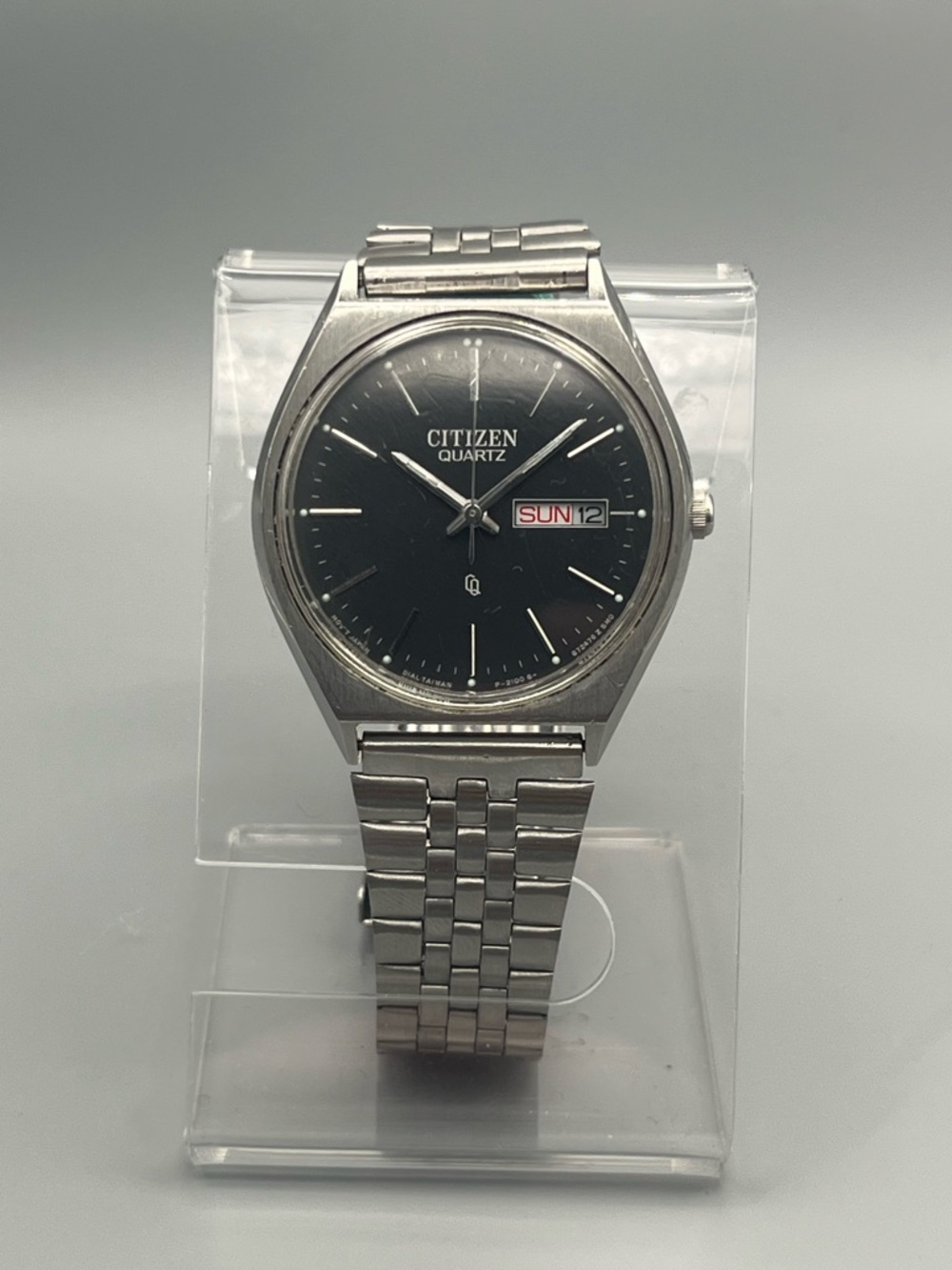 Citizen Quartz Day-Date Black Dial Vintage Stainless Steel Watch